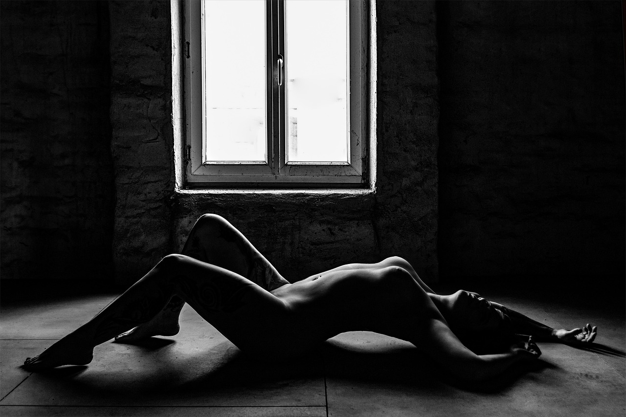 Transformer ses combles en espace de vie confortable optimisez l'espace de votre maison grâce à une conversion de grenier professionnelle. transformez votre grenier en une pièce fonctionnelle et lumineuse, idéale pour un bureau, une chambre ou une salle de jeux.