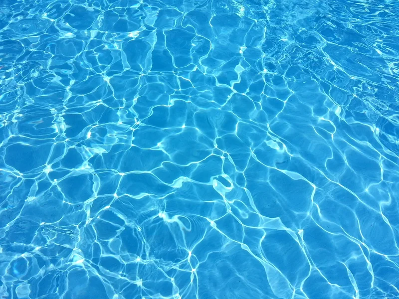 Mesurer un bassin ovale ou rond : les pièges à éviter