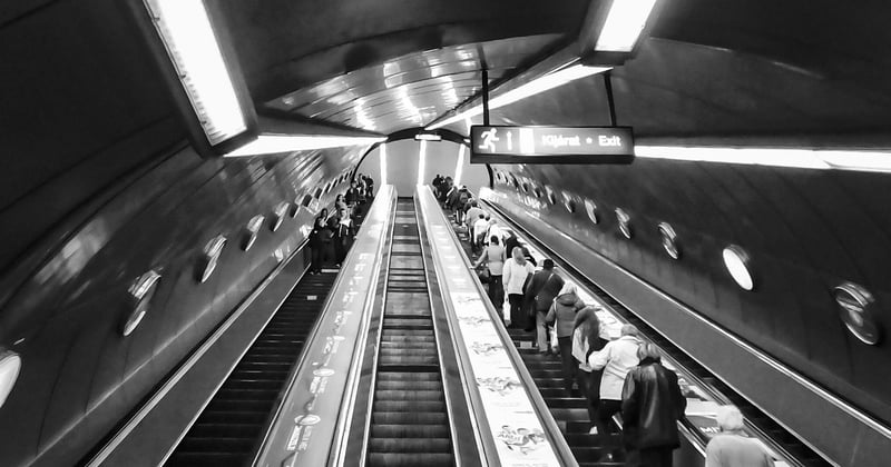 Prix d'un monte-escalier Stannah : le guide complet pour bien choisir