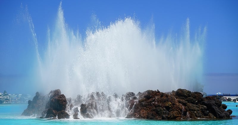 Habillage bois piscine tubulaire : la transformation qui bluffe les voisins